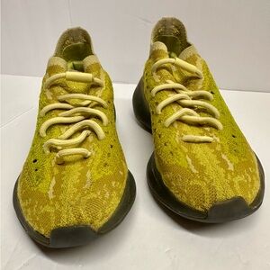 YEEZY BOOST 380 "Hylte" size 5